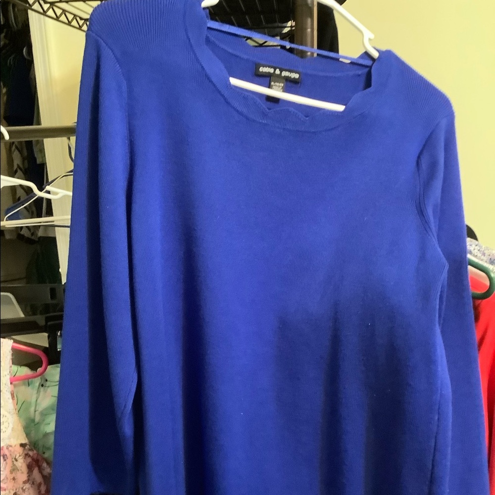 Cable &Guage XL ladies sweater